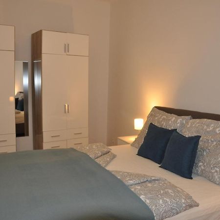 Wunderschone Altbauwohnung In Zentraler Lage Wien Екстериор снимка